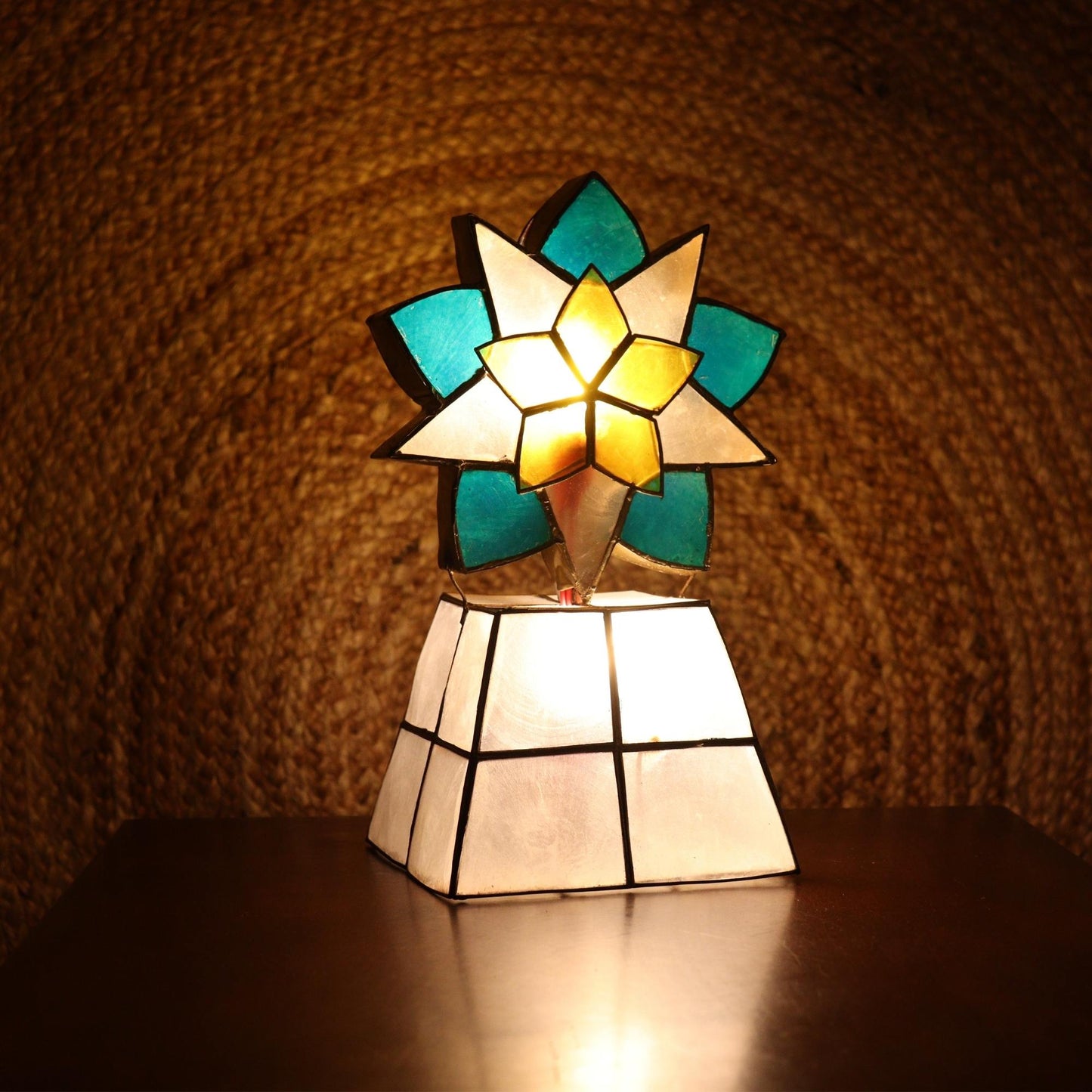 Capiz Mesa Table Lamp – 10" (Multi-Color)